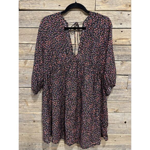 H&M Dresses & Skirts - Womens H & M Peasant Dress Size Large‎ Black With Multicolor Floral Tie Back